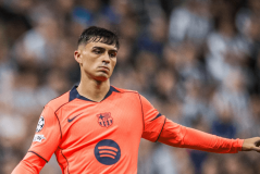 人工智能预测下的金球奖未来：亚马尔四年夺金球趋势与挑战